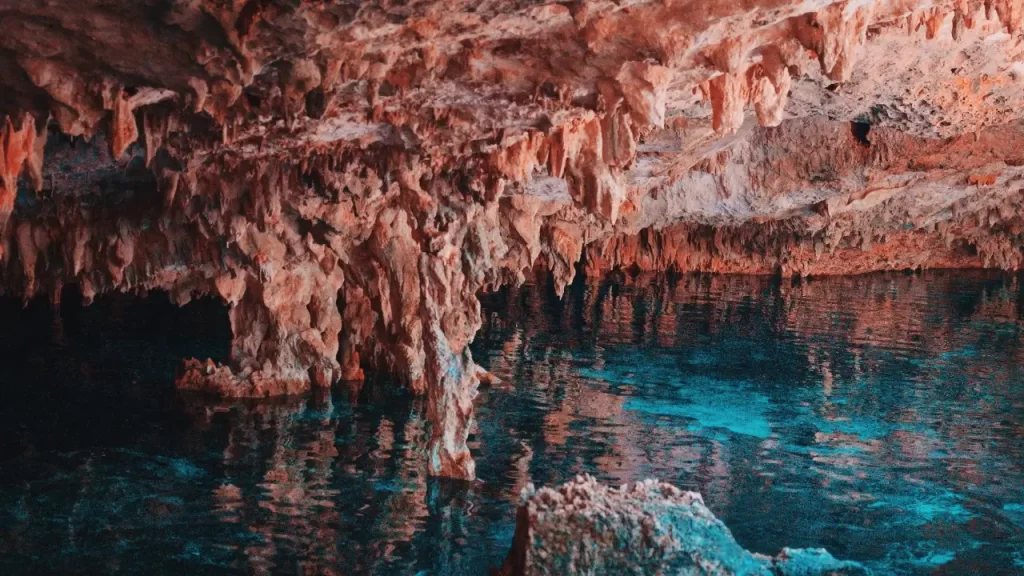 Mergulho nos Cenotes da Península de Yucatán