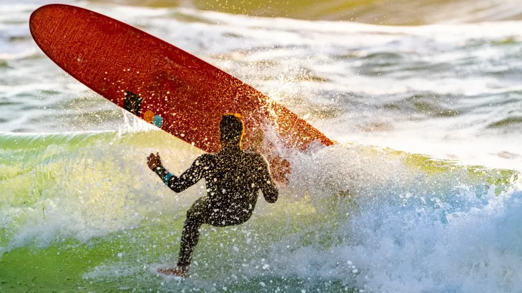 Surfistas Iniciantes no Nordeste do Brasil